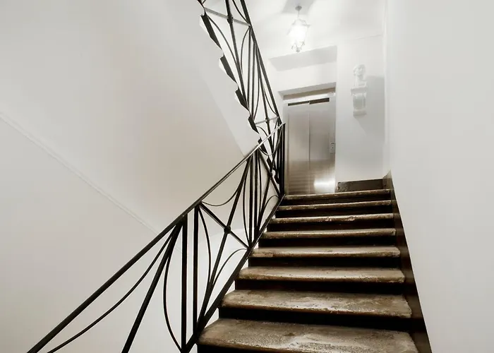 Santa Cecilia In Via Del Corso